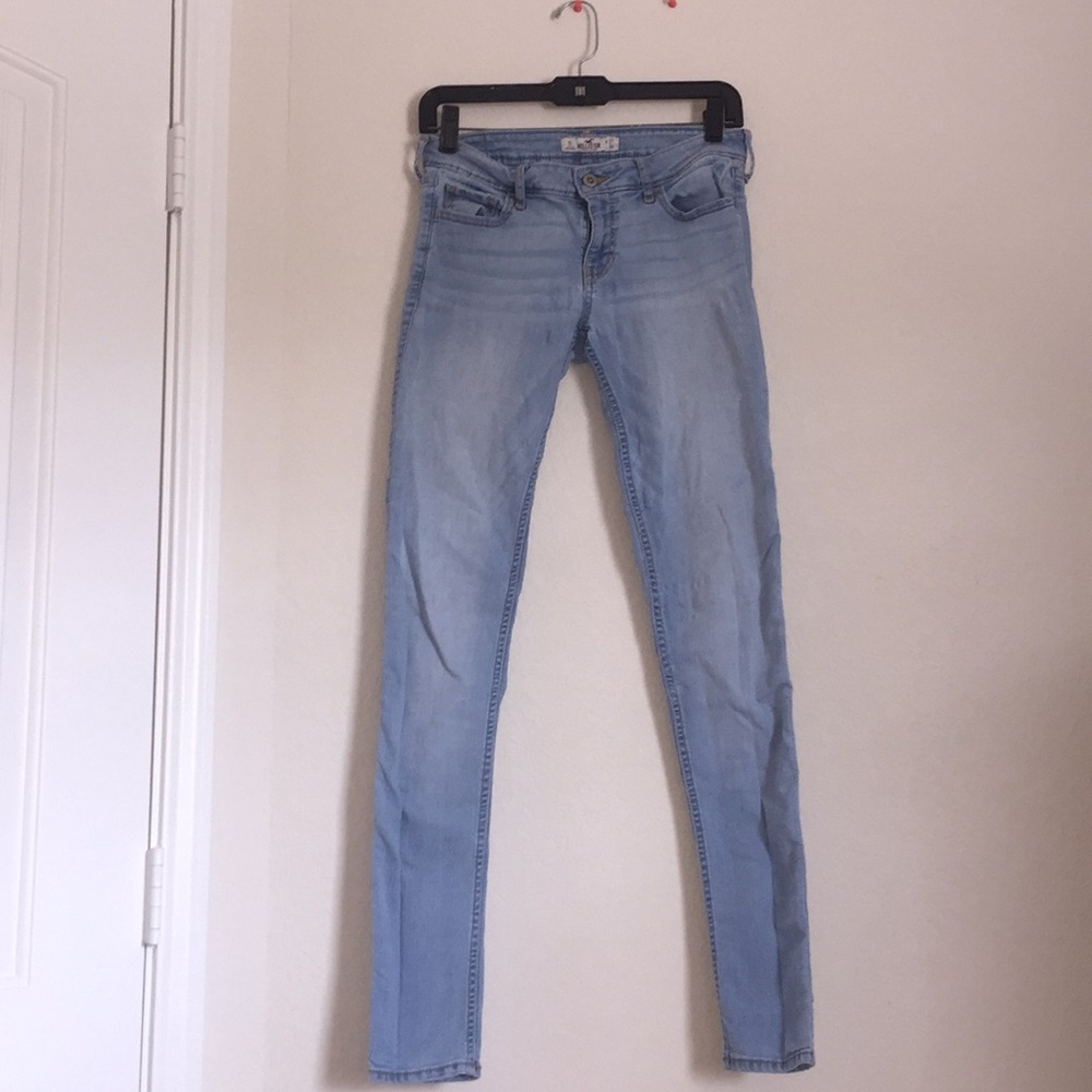 Hollister Super Skinny Jeans!